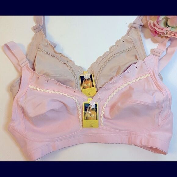 - 🎀Lynda’s world fashion embroidery floral  Bras - Picture 1 of 16